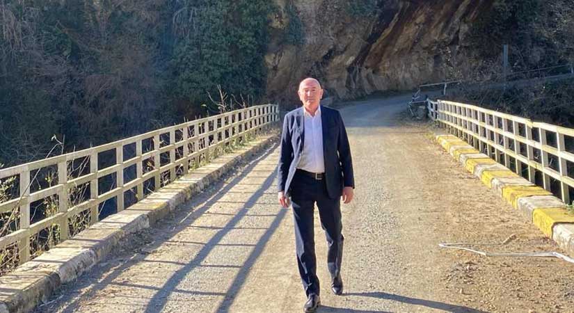 Yol ve yön tabelalar yeniliyor