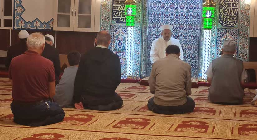 7’den 70’e herkes camiye