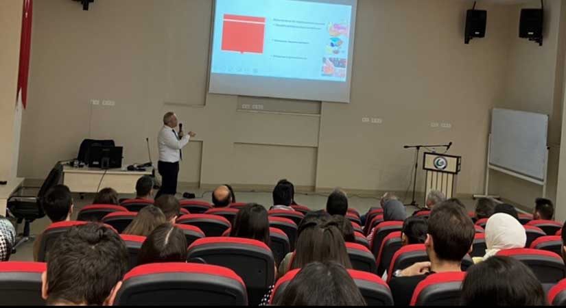 Eğitimi Başhekim Ekiz verdi