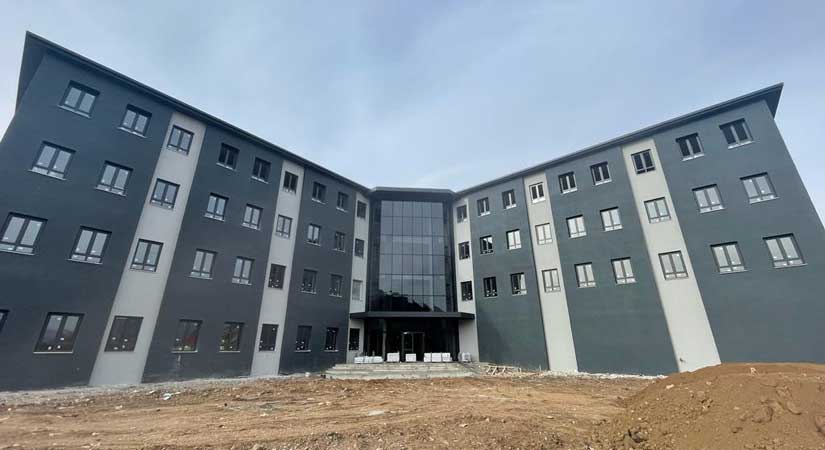 Mesleki ve Teknik Anadolu Lisesi açılışa hazırlıyor