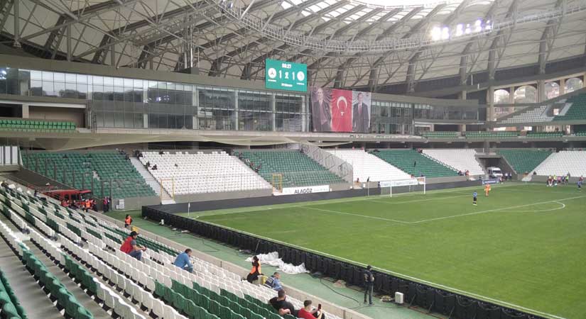 Giresunspor’dan tribün kapatma kararı