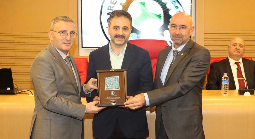 GTSO meclisi cumhuriyetin 100. Yılını kutladı