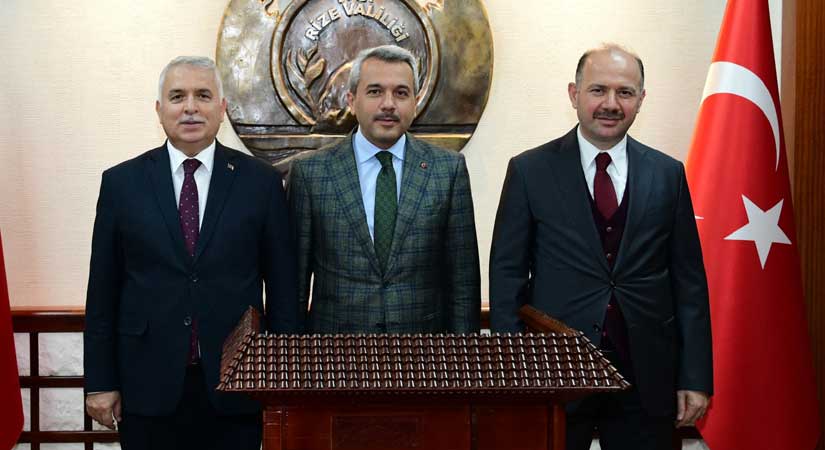 Giresun, Trabzon ve Rize valisi bir araya geldi