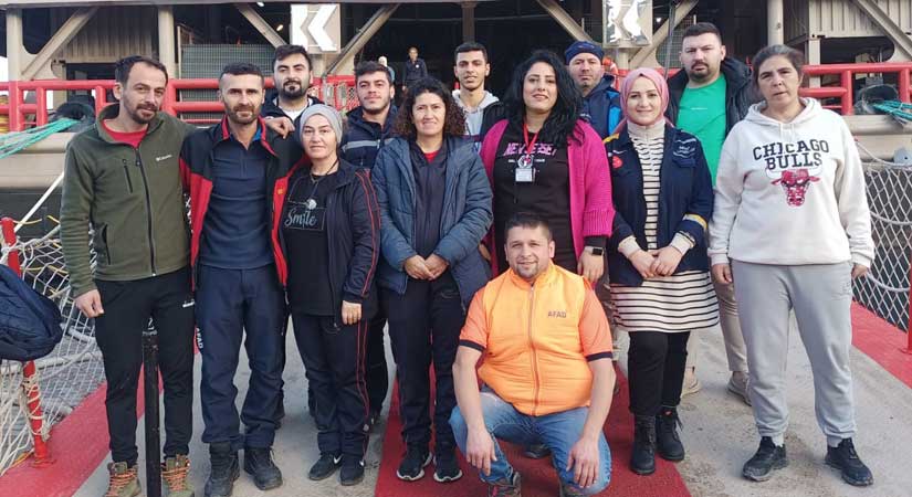 AFAD gönülleri İskenderunlulara yardım eli uzattı
