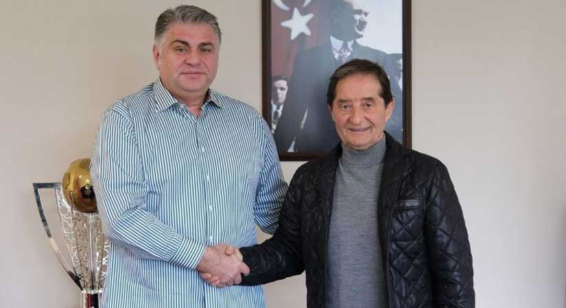 10 ayda 5’inci hoca olacak!