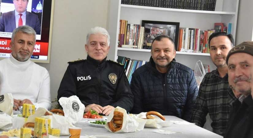 Müdür Güzelyazıcı’da katıldı