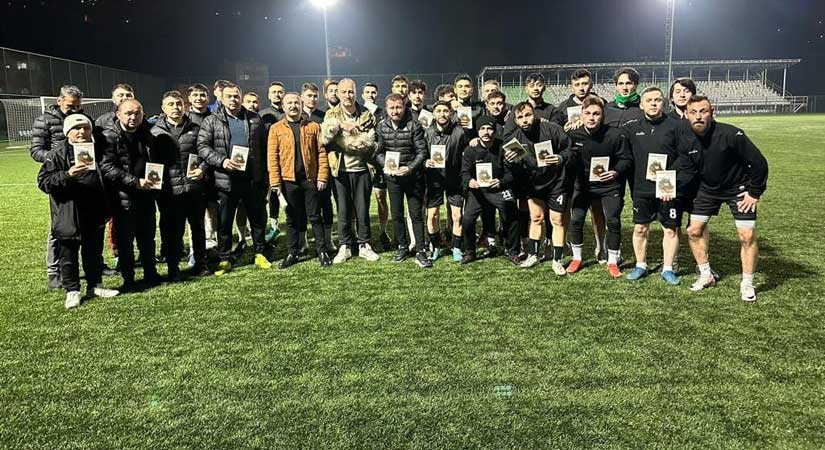 Derelispor camiası “Hayatın ta kendisi &Ölüme gol” okuyor !