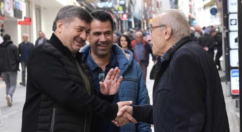 Başkan Şenlikoğlu esnaf ziyaretlerini sürdürüyor