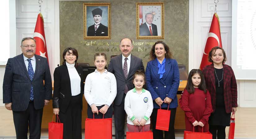 Gelecek nesiller Cumhuriyetin izinde