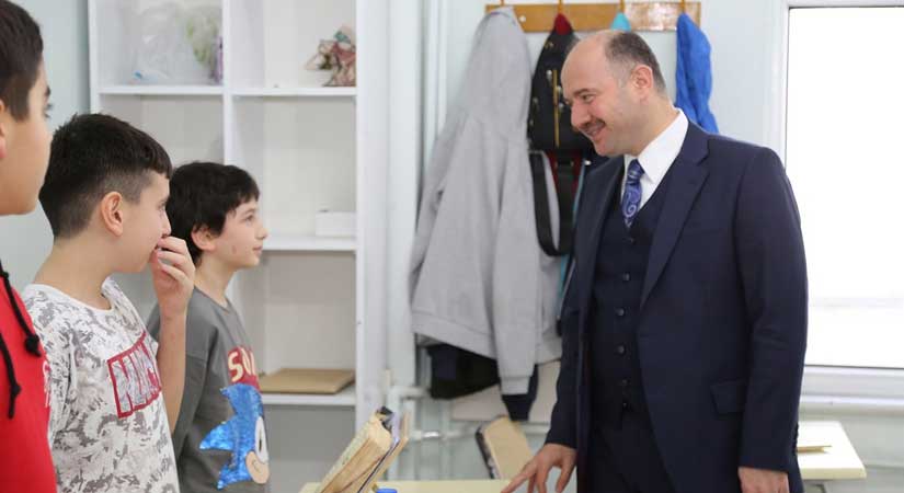 Vali Serdengeçti hafızlık öğrencileriyle bir araya geldi