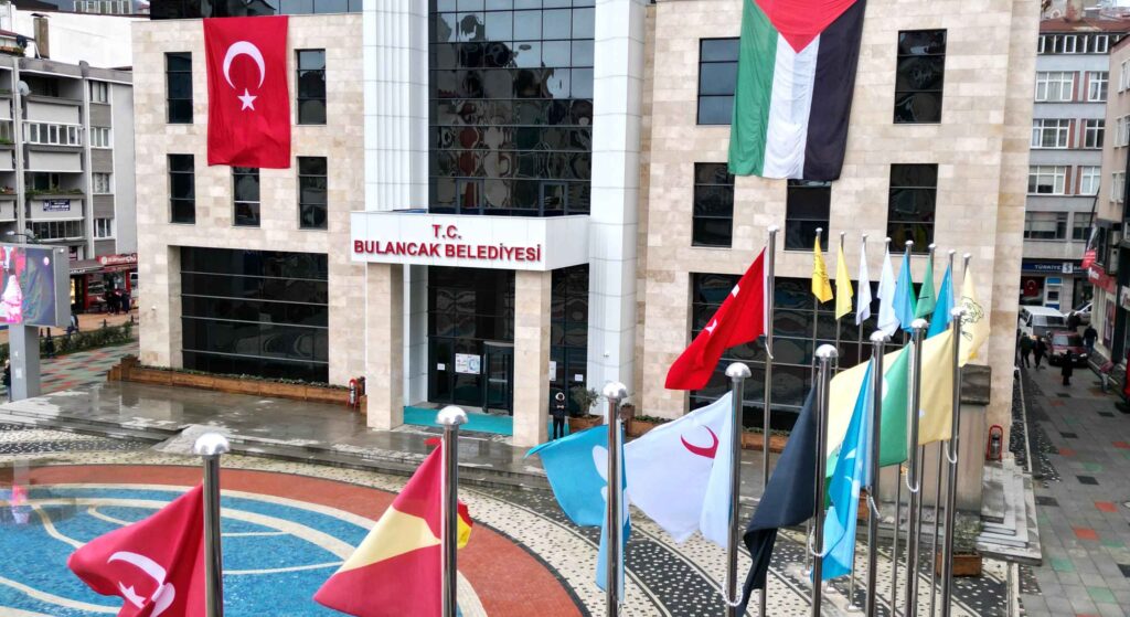 Belediye Başkanlığı CHP’de, Belediye Meclisi Ak Parti’de