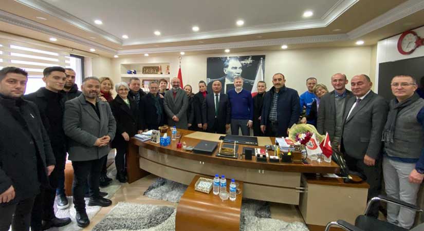 Tirebolu Belediyesi’nde işçilerin yüzü gülüyor