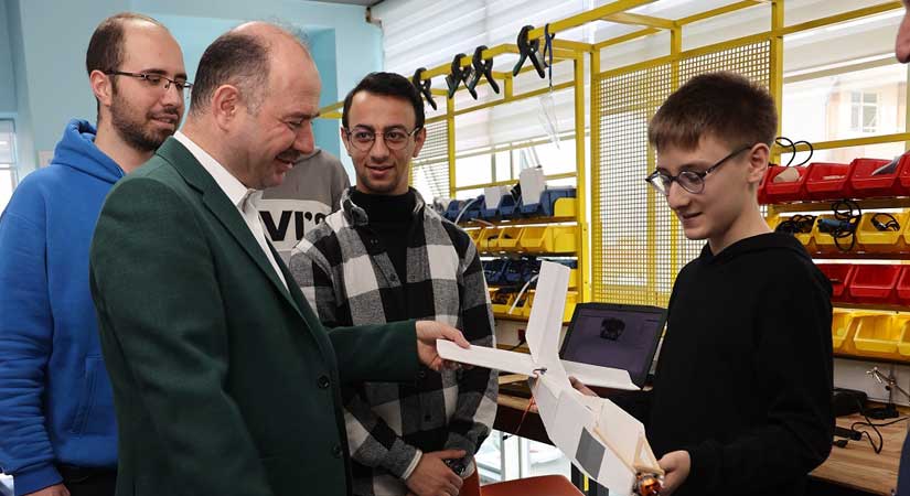 Serdengeçti: İkinci yüzyıla da damgamızı bilimle vuracağız