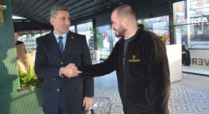 YRP adayı Aydın sahada