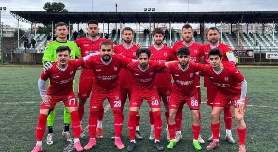 Şampiyonluk yolunda Bulancakspor lideri devirdi