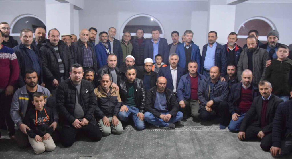 Soğukpınar’da sohbet edildi