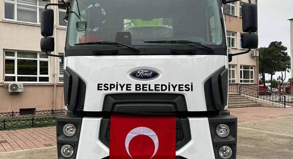 Espiye Belediyesi araç parkını güçlendirdi