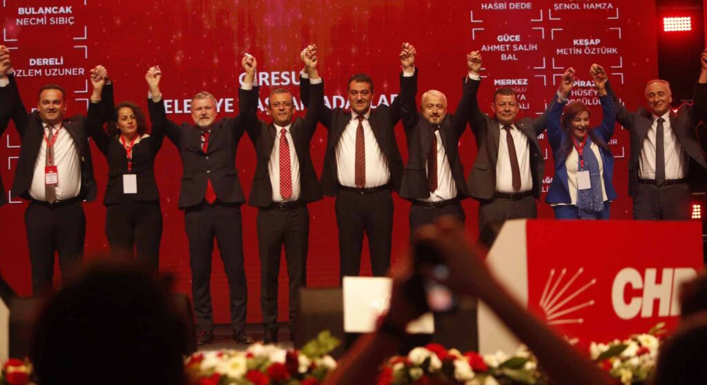 Fuat Köse CHP’nin aday tanıtım toplantısına katıldı
