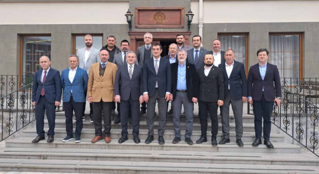 Köse’den TSO’ya ziyaret