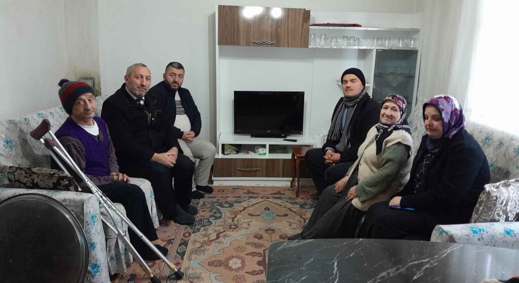 Yaşlı ve hastalara manevi destek