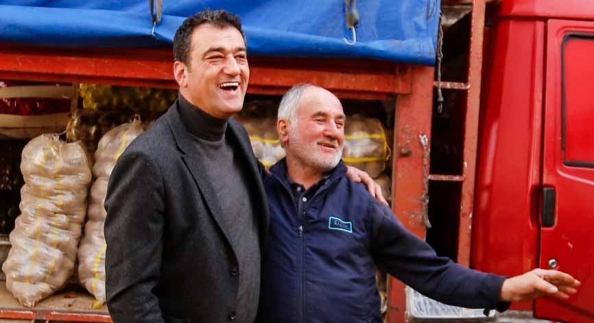 Köse ve Gezmiş’ten pazar esnafına ziyaret