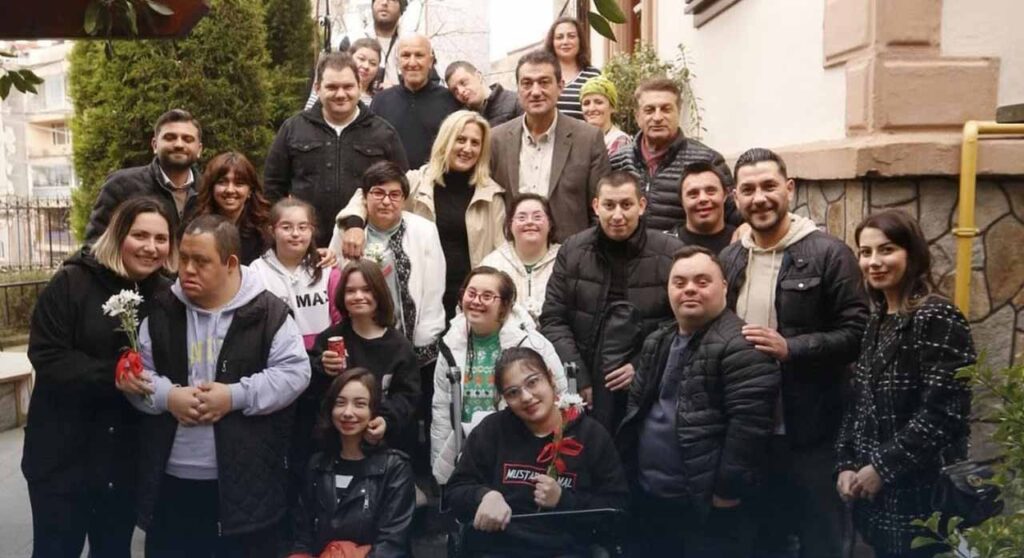 CHP’nin başkan adayı Köse’den “Sevgi Yüklü” anlamlı mesajlar