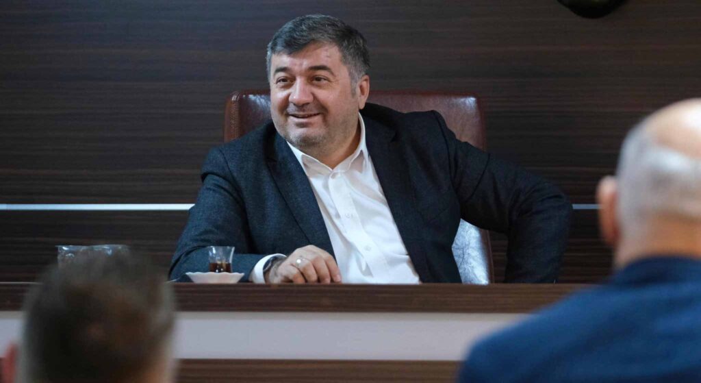 Şenlikoğlu, STK’lar ile koordineli çalışarak projeler hayata geçiriyoruz