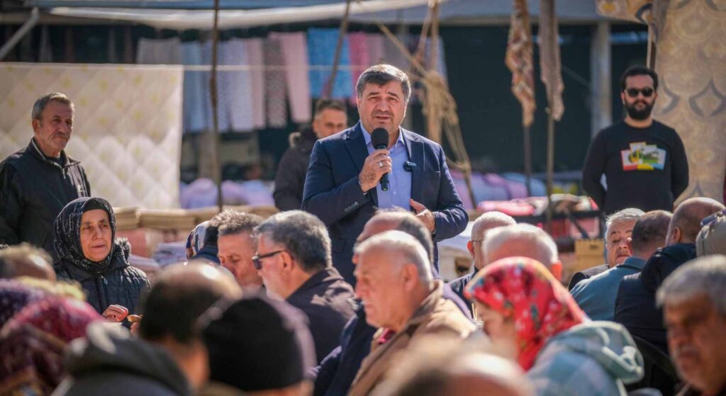 Şenlikoğlu Pazarcı esnafıyla kahvaltıda buluştu