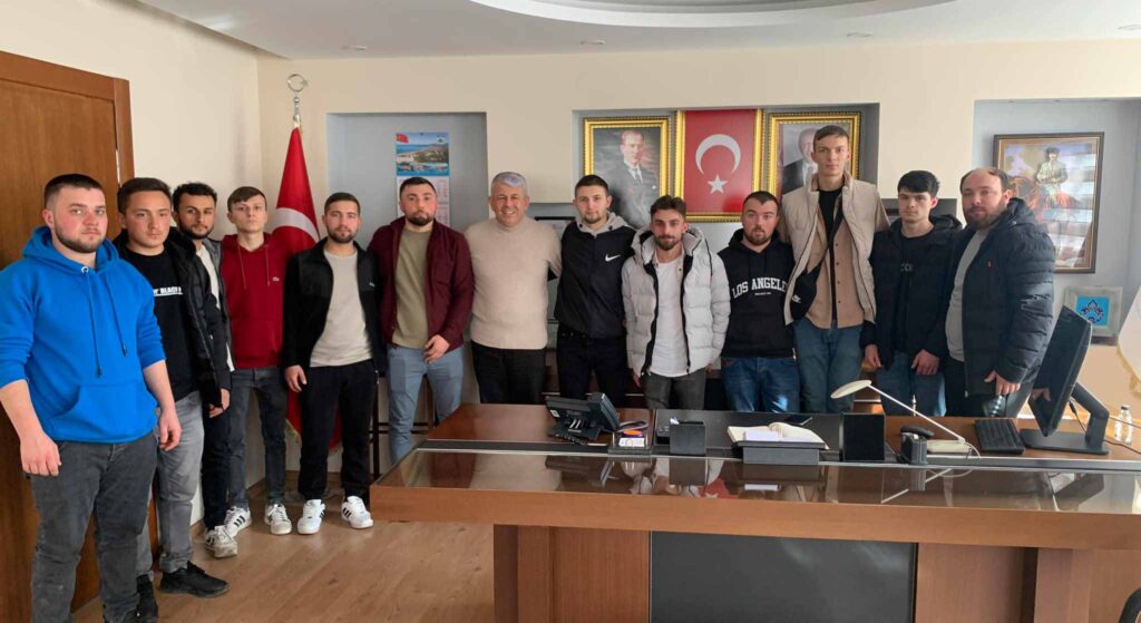 Karadere: Ayaklarınıza taş değmesin