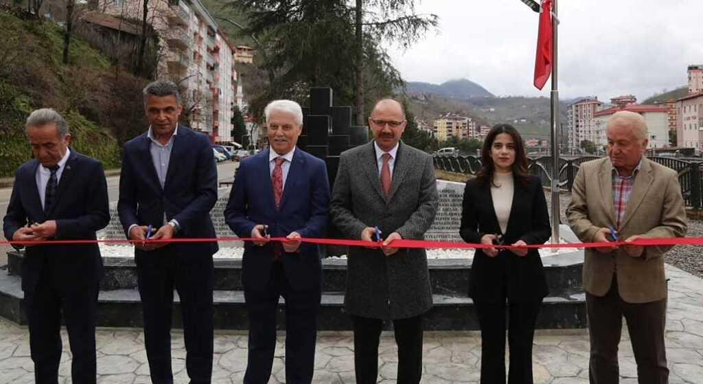 Giresun’dan Amerika’ya göç ve vefa anıtı törenle açıldı