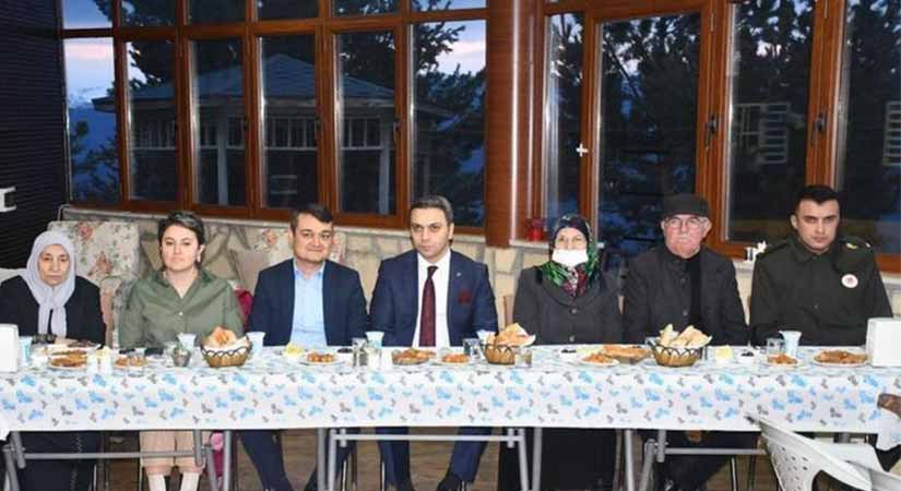 Şehit Aileleri ile iftar yemeğinde buluştular