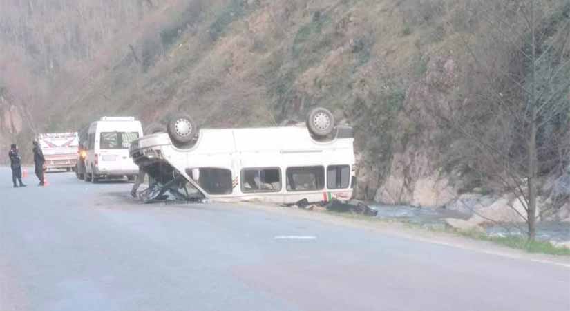 Bulancak’ta Minibüs Kazası: 4 Yaralı