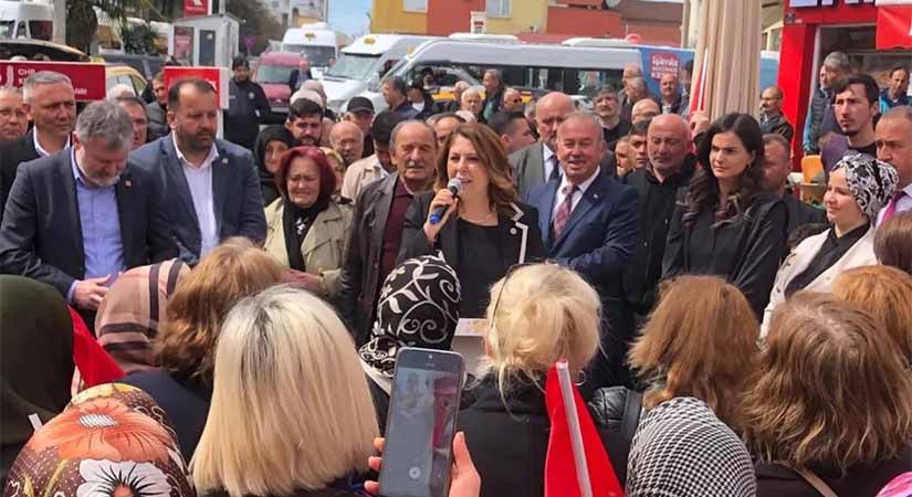 CHP Keşap’ta yoğun katılımlı bir miting düzenledi