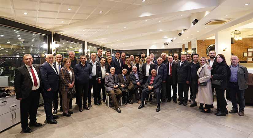 CHP’liler iftarda mesaj: Tek yumruk, tam yol ileri