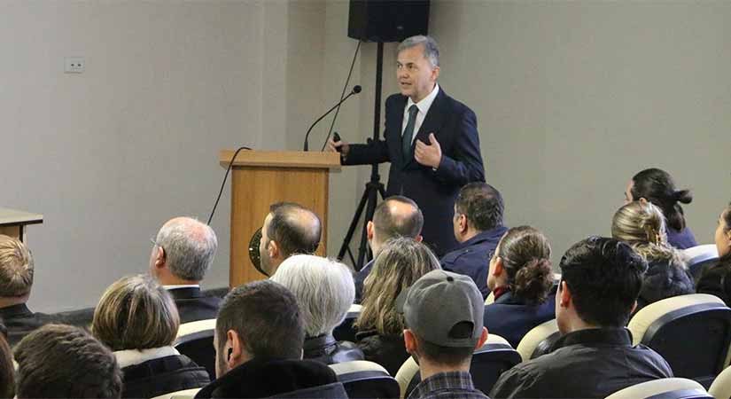 Geçmişten Bugüne Türkiye’de Medya ve Siyaset İlişkileri