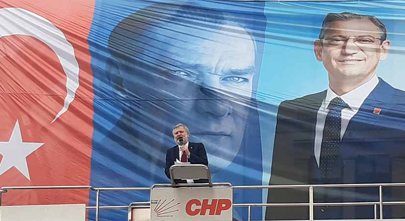 Özel’e yapılan saldırı demokrasiye yöneliktir