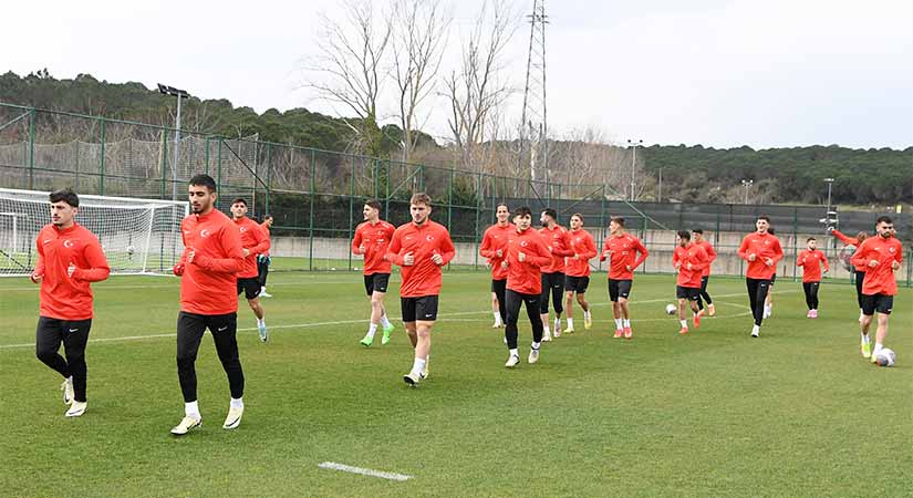 Ümit Milli Takım, İtalya Maçı İçin Yola Çıkıyor