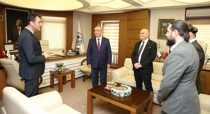 Can’dan, Köse’ye ‘Hayırlı Olsun’ ziyareti