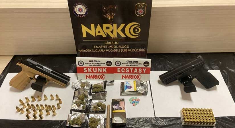 Narkotik operasyonunda 3 Şüpheli Yakalandı