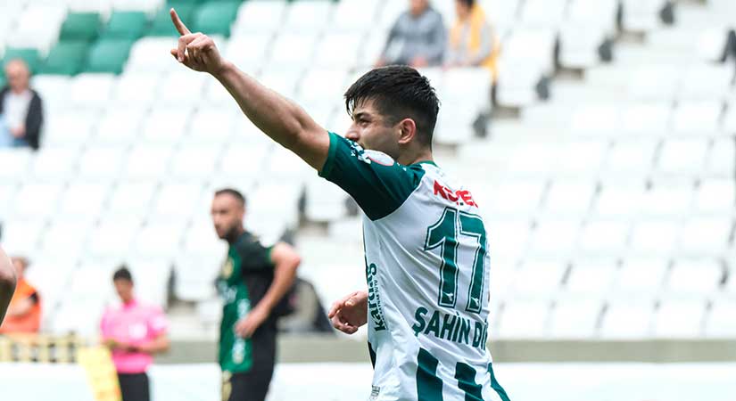 Yediği gollerle Sakaryaspor’a 3-2 skorla yenildi