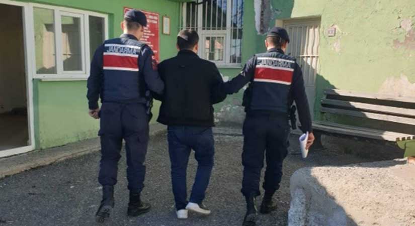 Aranan şahıslar yakalandı