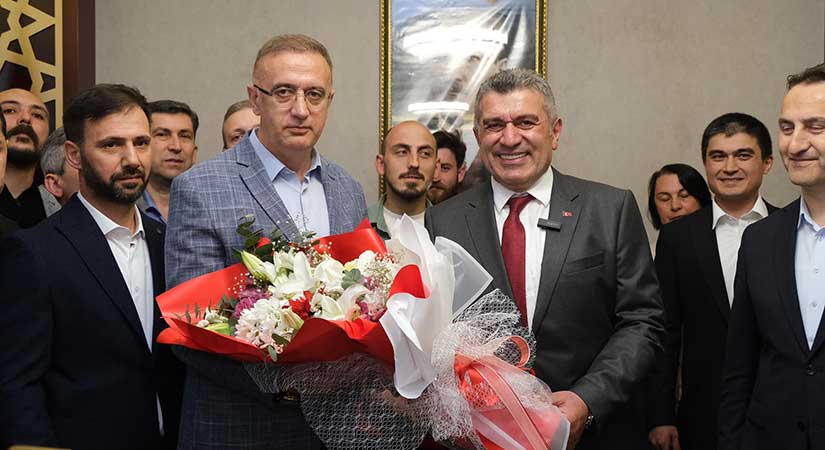 Bulancak’ta yeni başkan Necmi Sıbıç göreve başladı