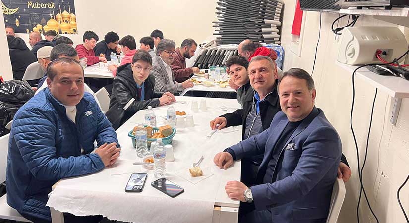 Karadenizliler New York’ta iftar yaptı