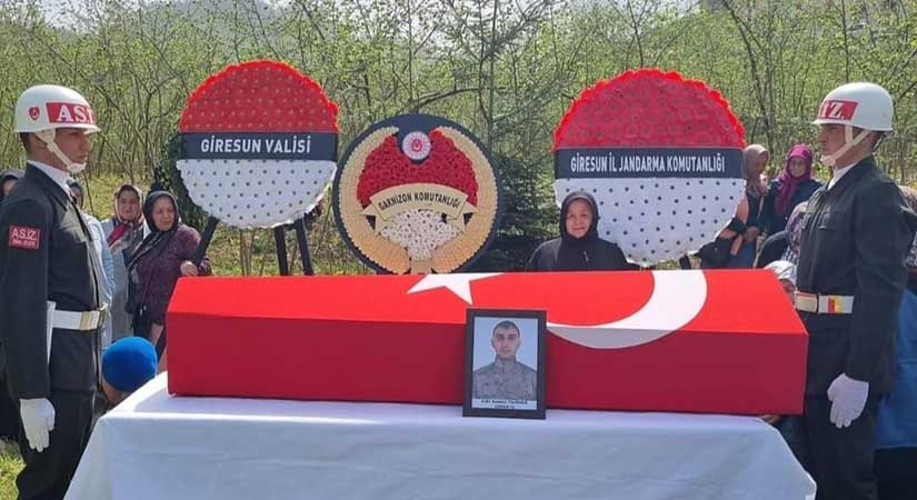 Askerimiz Tahmaz’a hüzünlü veda