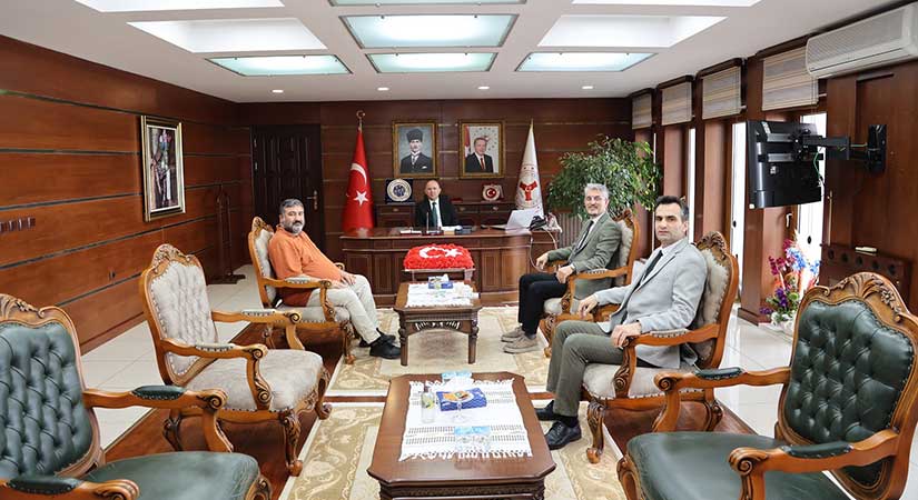 Vali Serdengeçti, ilaç ve gıda sektörü temsilcilerini ağırladı