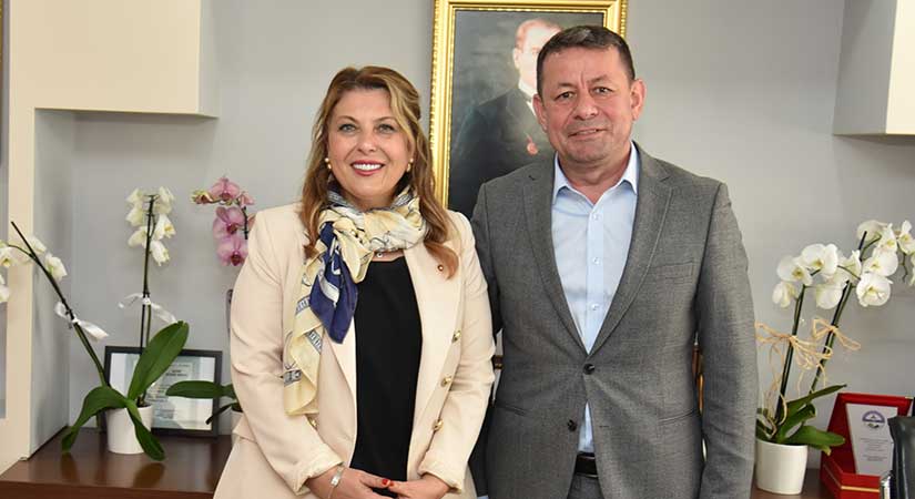 Gezmiş, Başkan Erol Karadere’yi ziyaret etti