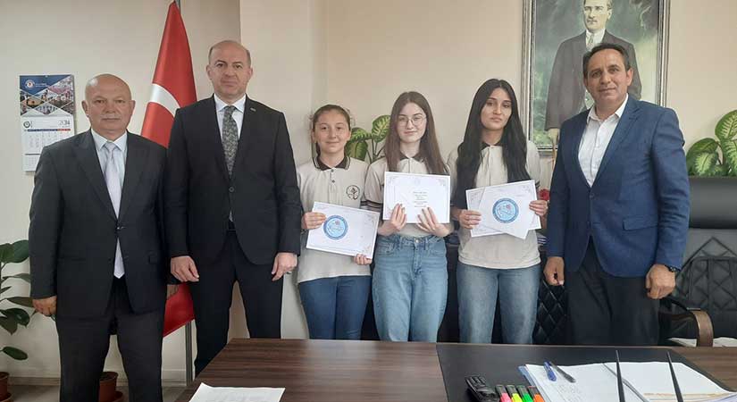 Espiye’de Kitap Okuma Yarışması heyecanı