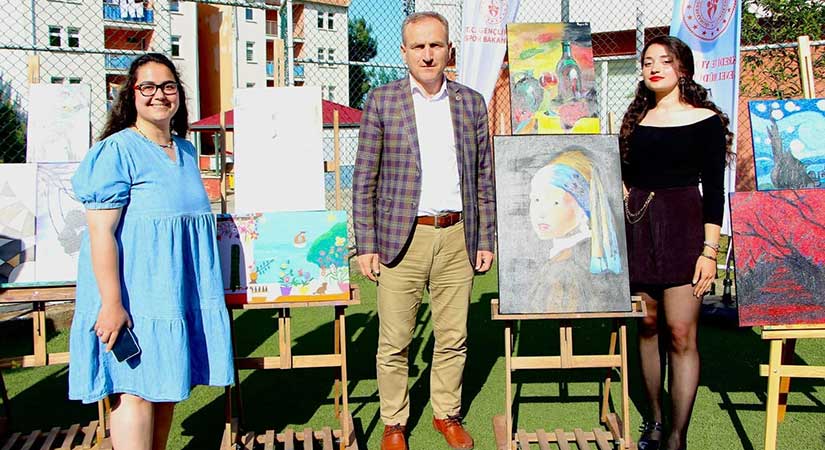 Gençlik haftası şenliğinden renkli görüntüler