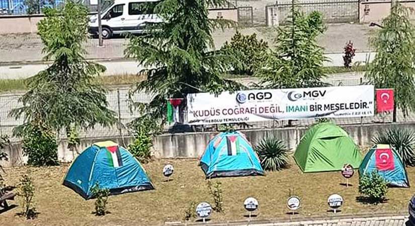 Giresun Üniversitesi’ndeki çadırlara tepki var