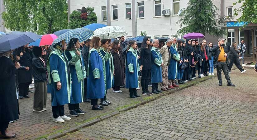 Akademisyenlerden eğitimde şiddete tepki!